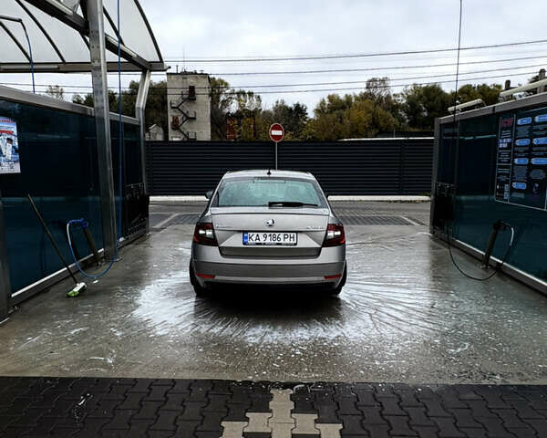 Шкода Октавия 2019 в Киеве на Automoto.ua Бежевый Шкода Октавия, объемом двигателя 1.8 л и пробегом 235 тыс. км за 14990 $, фото 28 на Automoto.ua