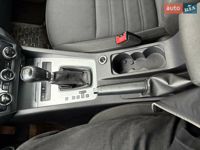 Шкода Октавия 2019 в Киеве на Automoto.ua Бежевый Шкода Октавия, объемом двигателя 1.8 л и пробегом 235 тыс. км за 14990 $, фото 10 на Automoto.ua