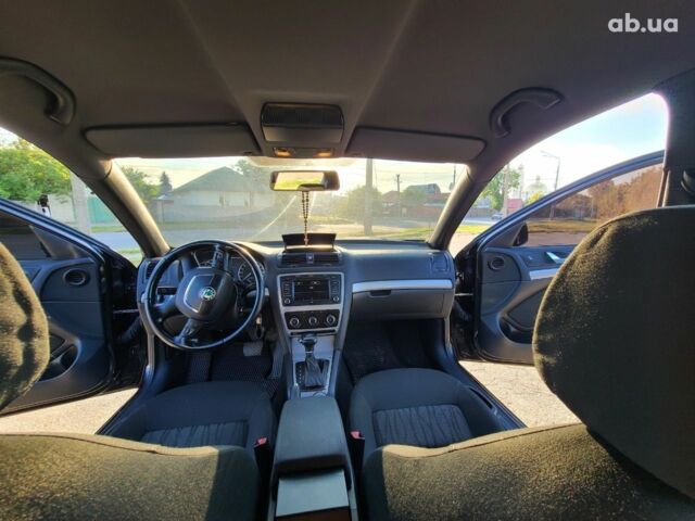 Чорний Шкода Октавія, об'ємом двигуна 0 л та пробігом 269 тис. км за 7800 $, фото 1 на Automoto.ua