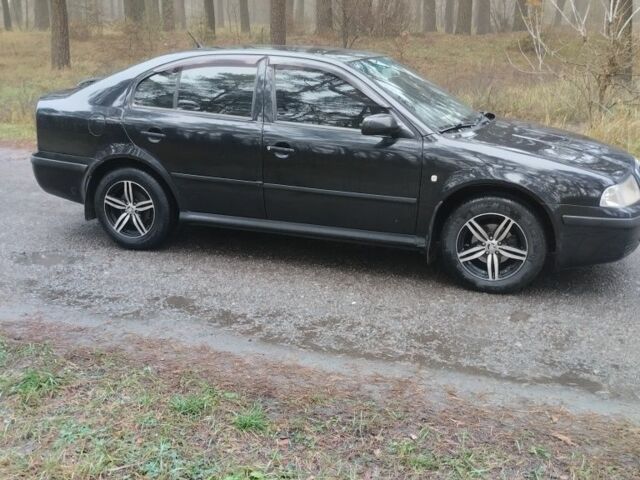 Черный Шкода Октавия, объемом двигателя 0 л и пробегом 225 тыс. км за 4350 $, фото 4 на Automoto.ua