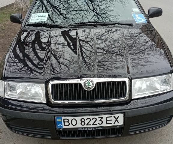 Черный Шкода Октавия, объемом двигателя 1.8 л и пробегом 300 тыс. км за 5200 $, фото 13 на Automoto.ua