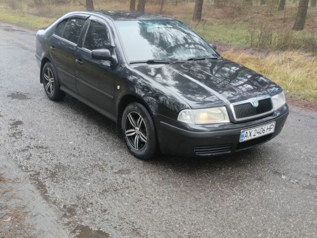 Черный Шкода Октавия, объемом двигателя 0 л и пробегом 225 тыс. км за 4350 $, фото 3 на Automoto.ua