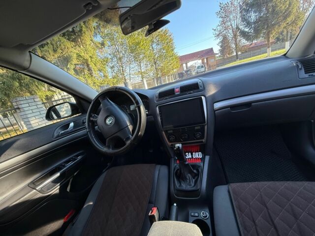 Шкода Октавия 2006 в Ровно на Automoto.ua Черный Шкода Октавия, объемом двигателя 1.9 л и пробегом 304 тыс. км за 6000 $, фото 8 на Automoto.ua