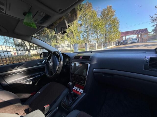 Шкода Октавия 2006 в Ровно на Automoto.ua Черный Шкода Октавия, объемом двигателя 1.9 л и пробегом 304 тыс. км за 6000 $, фото 9 на Automoto.ua