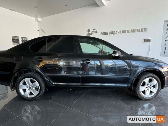 Черный Шкода Октавия, объемом двигателя 2 л и пробегом 311 тыс. км за 6000 $, фото 7 на Automoto.ua