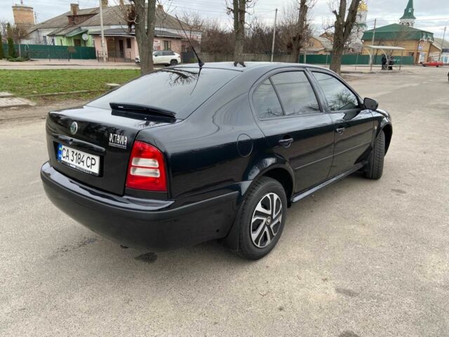 Чорний Шкода Октавія, об'ємом двигуна 1.6 л та пробігом 292 тис. км за 5250 $, фото 2 на Automoto.ua