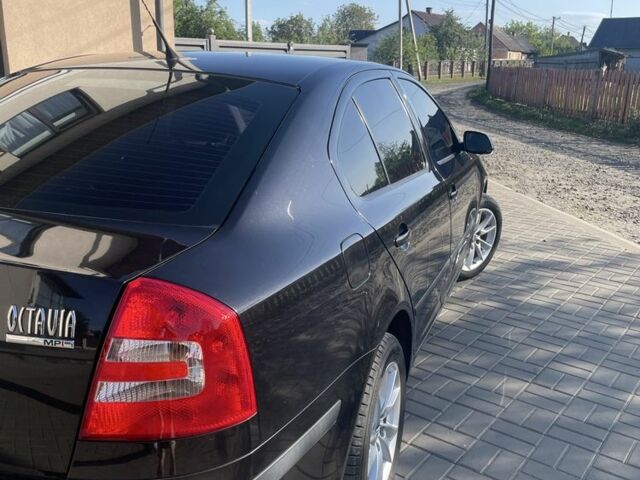 Шкода Октавия 2006 в Любешов на Automoto.ua Черный Шкода Октавия, объемом двигателя 1.6 л и пробегом 249 тыс. км за 6150 $, фото 1 на Automoto.ua