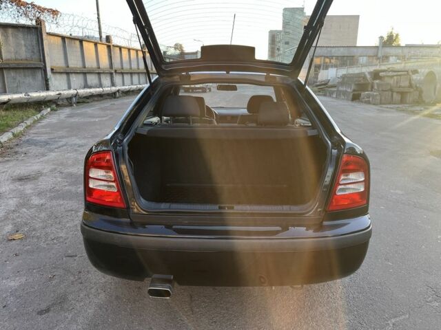 Черный Шкода Октавия, объемом двигателя 1.8 л и пробегом 276 тыс. км за 5500 $, фото 20 на Automoto.ua