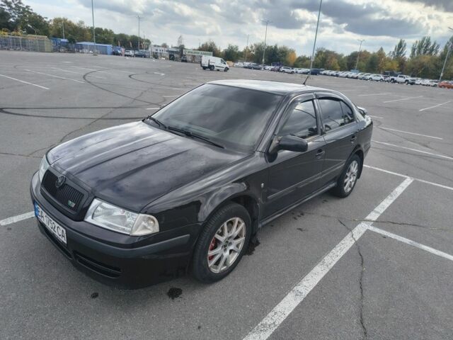 Чорний Шкода Октавія, об'ємом двигуна 1.8 л та пробігом 245 тис. км за 5700 $, фото 2 на Automoto.ua