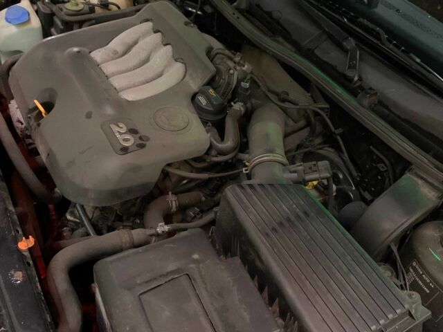 Черный Шкода Октавия, объемом двигателя 2 л и пробегом 340 тыс. км за 5200 $, фото 9 на Automoto.ua