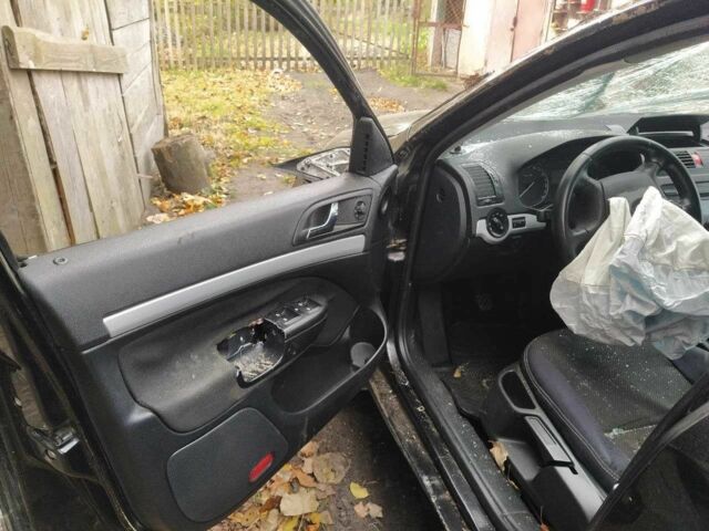 Шкода Октавия 2008 в Каменке-Бугской на Automoto.ua Черный Шкода Октавия, объемом двигателя 1.6 л и пробегом 217 тыс. км за 2500 $, фото 15 на Automoto.ua