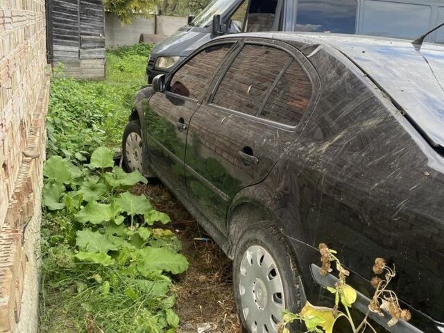 Черный Шкода Октавия, объемом двигателя 9 л и пробегом 215 тыс. км за 1599 $, фото 5 на Automoto.ua