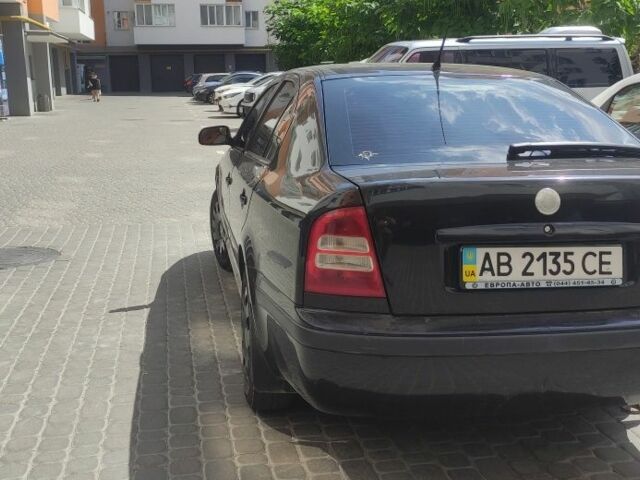 Черный Шкода Октавия, объемом двигателя 1.6 л и пробегом 279 тыс. км за 4900 $, фото 6 на Automoto.ua