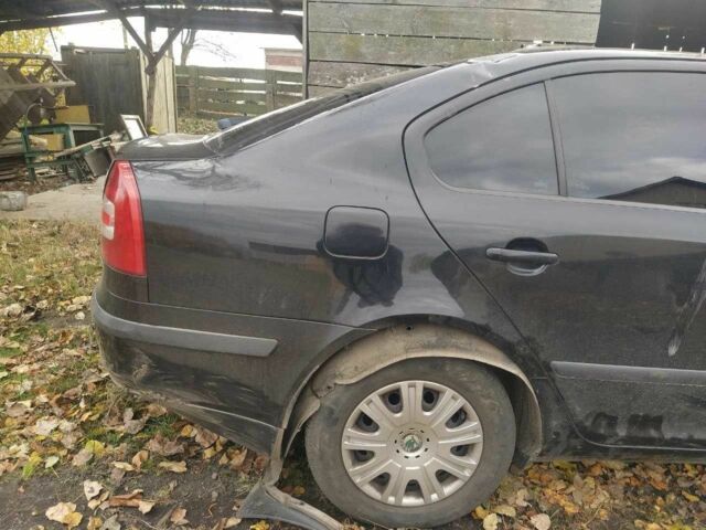 Шкода Октавия 2008 в Каменке-Бугской на Automoto.ua Черный Шкода Октавия, объемом двигателя 1.6 л и пробегом 217 тыс. км за 2500 $, фото 4 на Automoto.ua