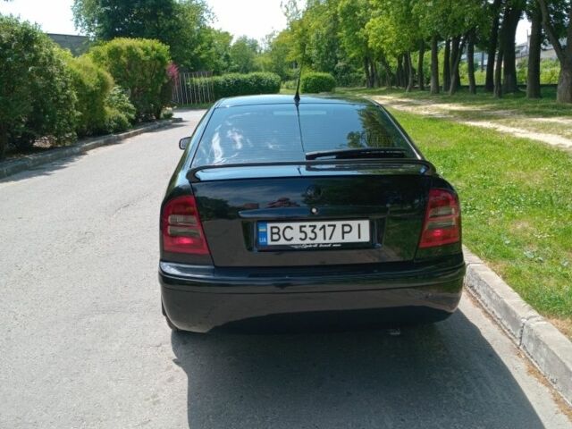 Черный Шкода Октавия, объемом двигателя 1.9 л и пробегом 370 тыс. км за 5000 $, фото 6 на Automoto.ua
