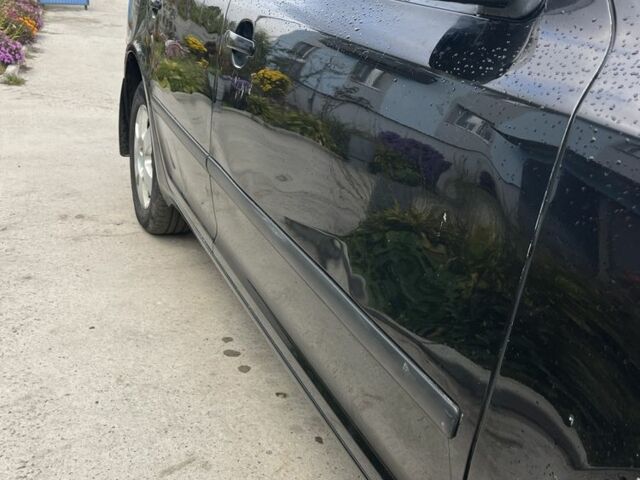 Черный Шкода Октавия, объемом двигателя 2 л и пробегом 330 тыс. км за 4250 $, фото 12 на Automoto.ua