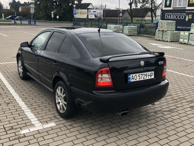 Черный Шкода Октавия, объемом двигателя 1.8 л и пробегом 250 тыс. км за 4300 $, фото 3 на Automoto.ua