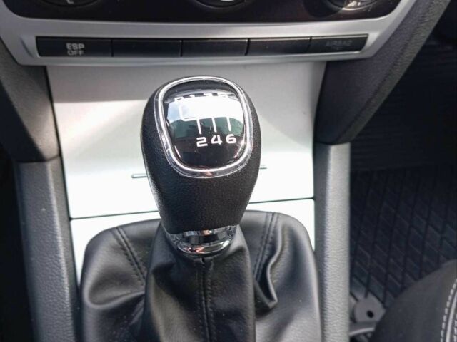 Черный Шкода Октавия, объемом двигателя 1.8 л и пробегом 210 тыс. км за 6772 $, фото 10 на Automoto.ua