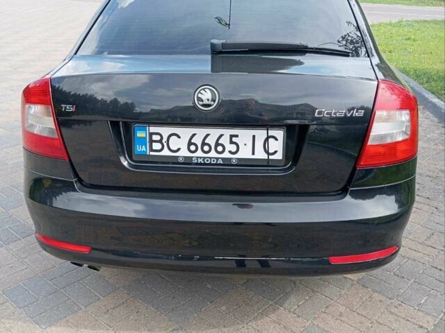 Черный Шкода Октавия, объемом двигателя 1.8 л и пробегом 210 тыс. км за 6772 $, фото 4 на Automoto.ua