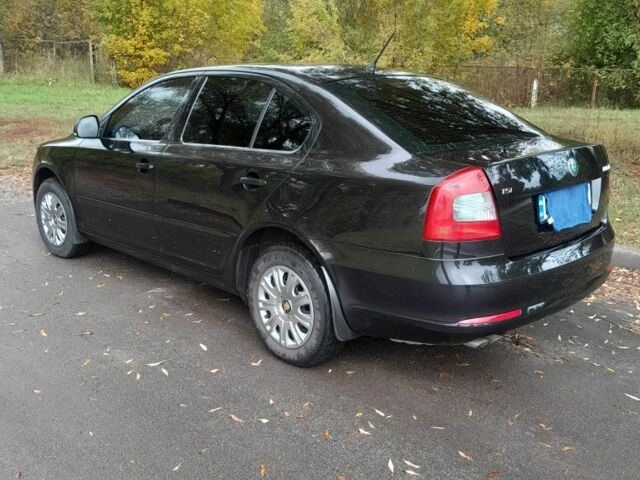 Чорний Шкода Октавія, об'ємом двигуна 1.8 л та пробігом 135 тис. км за 8200 $, фото 4 на Automoto.ua