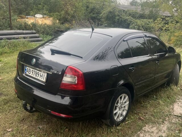 Черный Шкода Октавия, объемом двигателя 1.8 л и пробегом 180 тыс. км за 5500 $, фото 4 на Automoto.ua