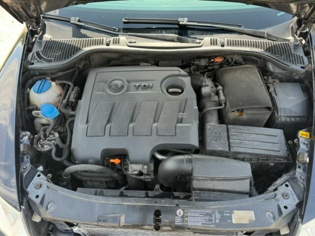 Чорний Шкода Октавія, об'ємом двигуна 1.6 л та пробігом 310 тис. км за 7500 $, фото 18 на Automoto.ua