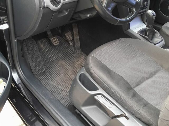 Чорний Шкода Октавія, об'ємом двигуна 1.8 л та пробігом 135 тис. км за 8200 $, фото 8 на Automoto.ua