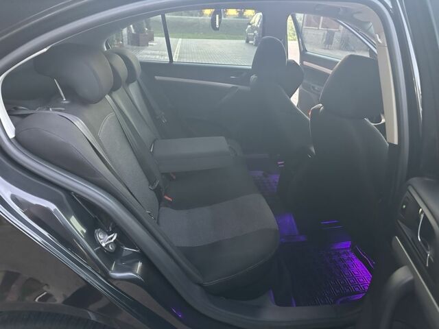 Чорний Шкода Октавія, об'ємом двигуна 1.6 л та пробігом 310 тис. км за 7500 $, фото 11 на Automoto.ua