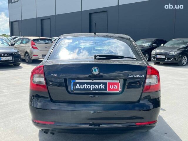Чорний Шкода Октавія, об'ємом двигуна 1.8 л та пробігом 272 тис. км за 7990 $, фото 7 на Automoto.ua