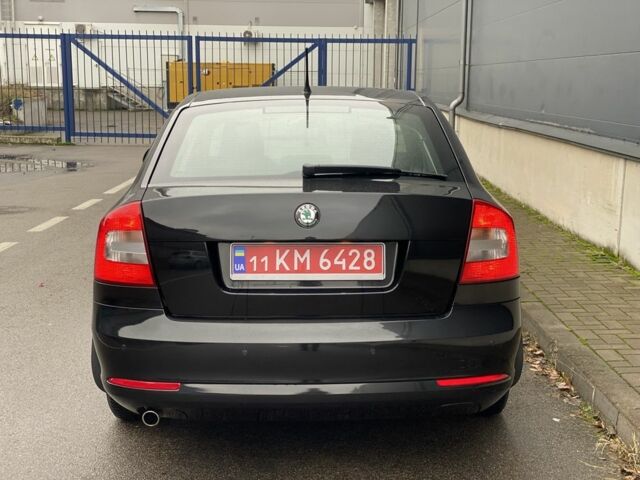 Чорний Шкода Октавія, об'ємом двигуна 1.6 л та пробігом 183 тис. км за 7999 $, фото 17 на Automoto.ua