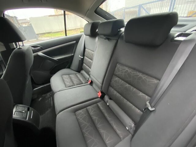 Чорний Шкода Октавія, об'ємом двигуна 1.6 л та пробігом 183 тис. км за 7999 $, фото 23 на Automoto.ua