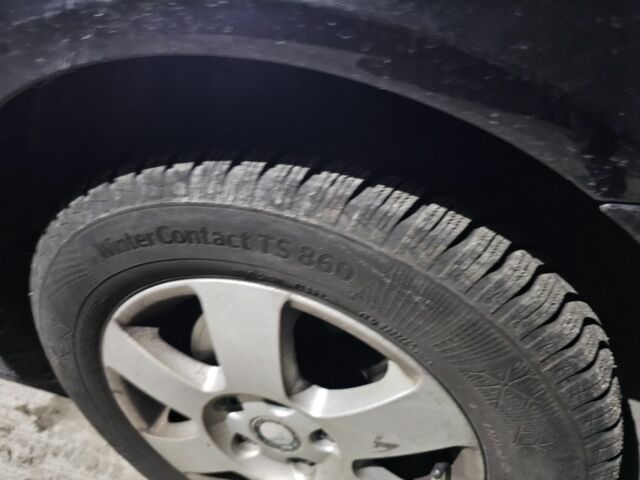 Черный Шкода Октавия, объемом двигателя 1.6 л и пробегом 191 тыс. км за 8200 $, фото 3 на Automoto.ua