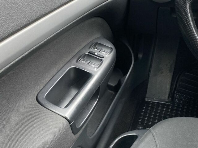 Чорний Шкода Октавія, об'ємом двигуна 1.6 л та пробігом 183 тис. км за 7999 $, фото 20 на Automoto.ua