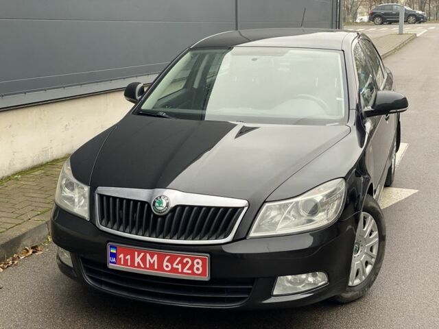 Чорний Шкода Октавія, об'ємом двигуна 1.6 л та пробігом 183 тис. км за 7999 $, фото 6 на Automoto.ua