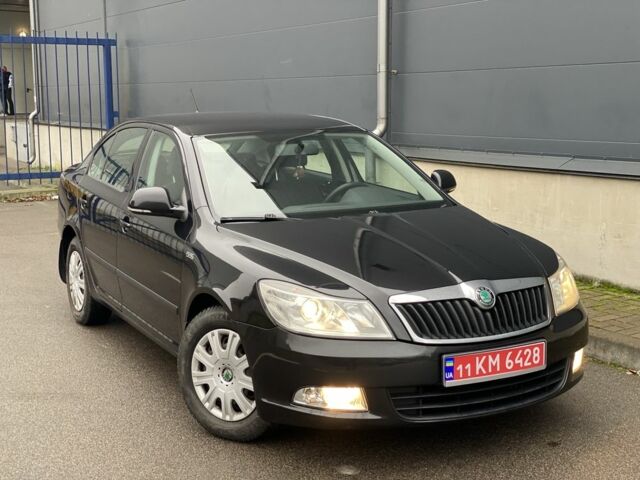 Чорний Шкода Октавія, об'ємом двигуна 1.6 л та пробігом 183 тис. км за 7999 $, фото 16 на Automoto.ua