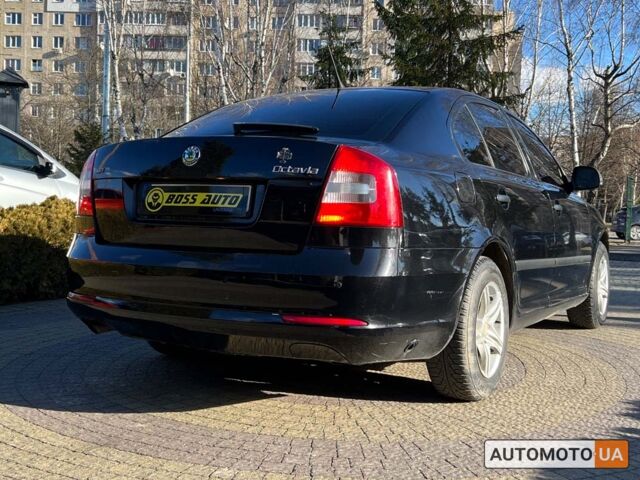 Черный Шкода Октавия, объемом двигателя 1.6 л и пробегом 270 тыс. км за 6900 $, фото 6 на Automoto.ua