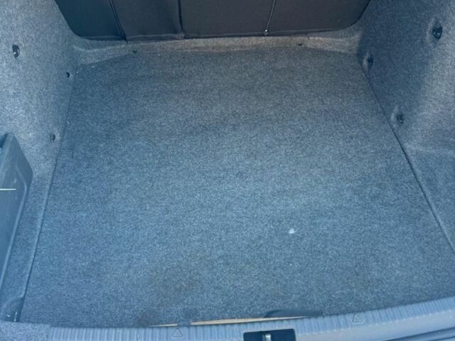 Черный Шкода Октавия, объемом двигателя 1.8 л и пробегом 165 тыс. км за 10500 $, фото 6 на Automoto.ua