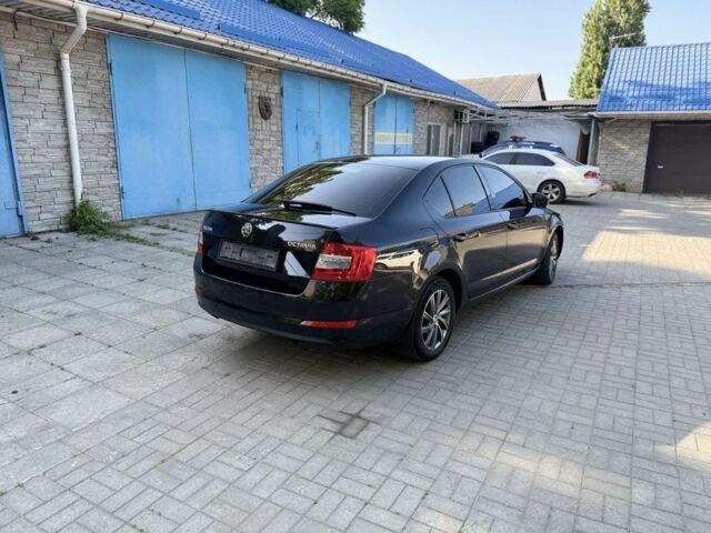 Черный Шкода Октавия, объемом двигателя 1.8 л и пробегом 165 тыс. км за 10500 $, фото 3 на Automoto.ua