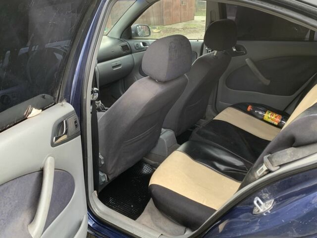 Черный Шкода Октавия, объемом двигателя 1.8 л и пробегом 300 тыс. км за 1250 $, фото 5 на Automoto.ua