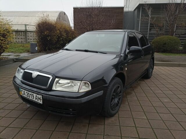 Черный Шкода Октавия, объемом двигателя 1.9 л и пробегом 328 тыс. км за 4200 $, фото 7 на Automoto.ua