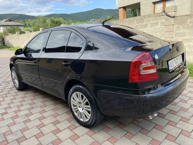 Черный Шкода Октавия, объемом двигателя 1.9 л и пробегом 326 тыс. км за 5200 $, фото 2 на Automoto.ua