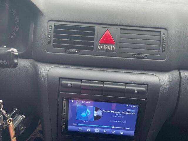 Черный Шкода Октавия, объемом двигателя 1.6 л и пробегом 204 тыс. км за 5000 $, фото 6 на Automoto.ua