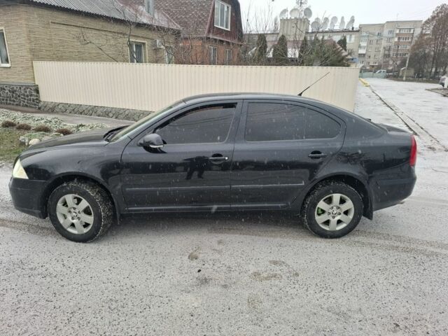 Черный Шкода Октавия, объемом двигателя 1.6 л и пробегом 279 тыс. км за 5700 $, фото 3 на Automoto.ua