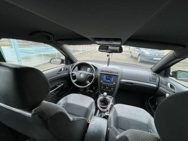 Чорний Шкода Октавія, об'ємом двигуна 1.9 л та пробігом 300 тис. км за 3300 $, фото 8 на Automoto.ua