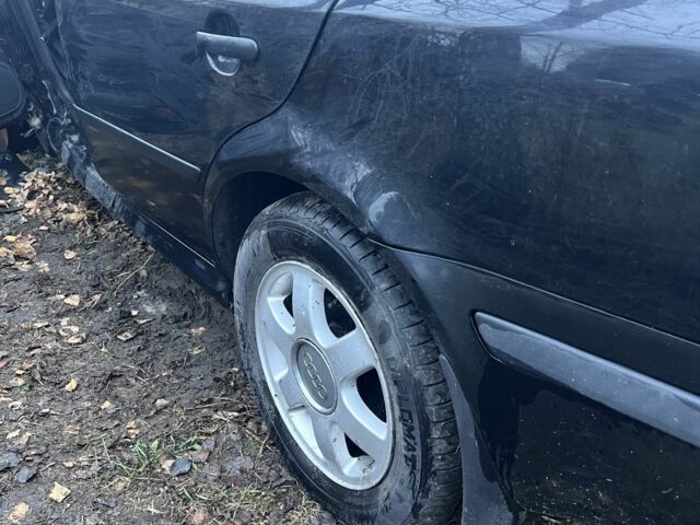 Чорний Шкода Октавія, об'ємом двигуна 1.6 л та пробігом 260 тис. км за 1250 $, фото 4 на Automoto.ua