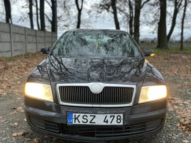 Чорний Шкода Октавія, об'ємом двигуна 1.9 л та пробігом 300 тис. км за 2907 $, фото 2 на Automoto.ua