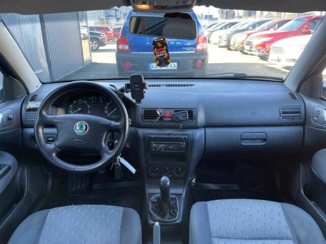 Черный Шкода Октавия, объемом двигателя 1.6 л и пробегом 250 тыс. км за 5990 $, фото 14 на Automoto.ua