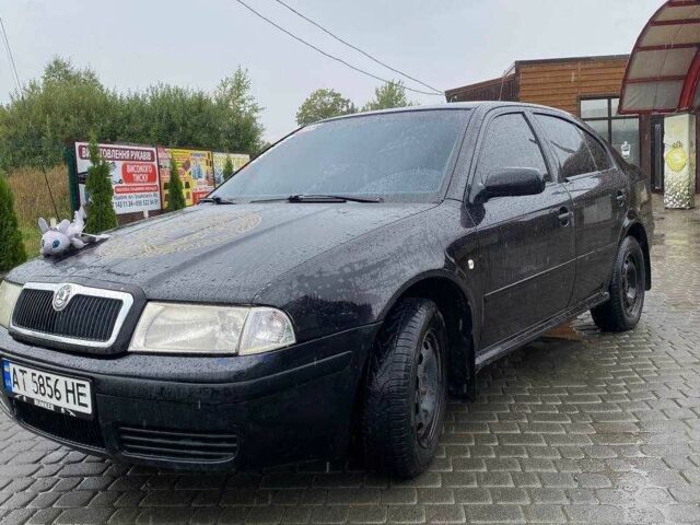 Черный Шкода Октавия, объемом двигателя 1.6 л и пробегом 200 тыс. км за 3800 $, фото 3 на Automoto.ua