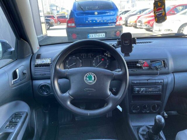 Черный Шкода Октавия, объемом двигателя 1.6 л и пробегом 250 тыс. км за 5990 $, фото 13 на Automoto.ua