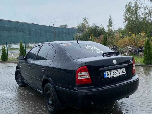 Черный Шкода Октавия, объемом двигателя 1.6 л и пробегом 200 тыс. км за 3800 $, фото 4 на Automoto.ua
